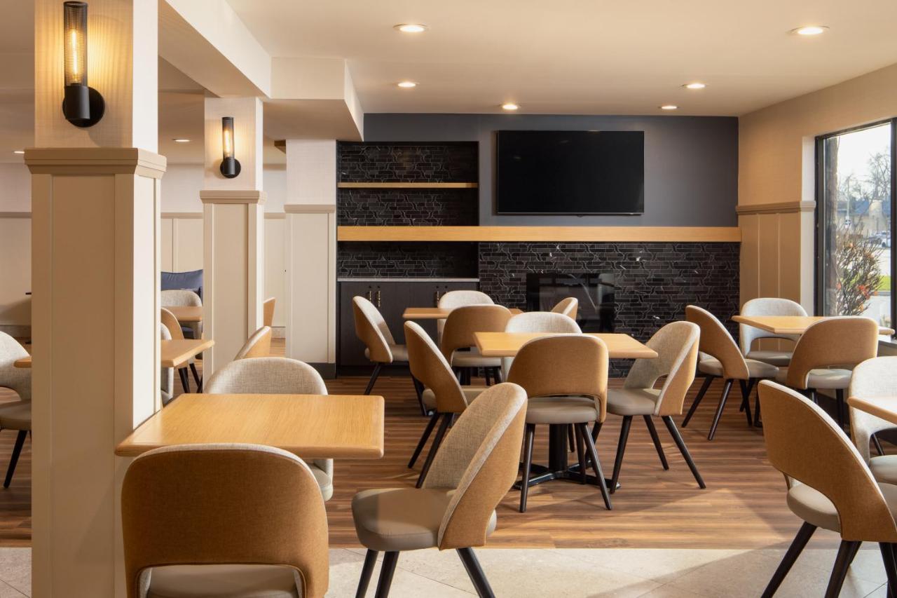 Stonecroft Inn وندسور المظهر الخارجي الصورة